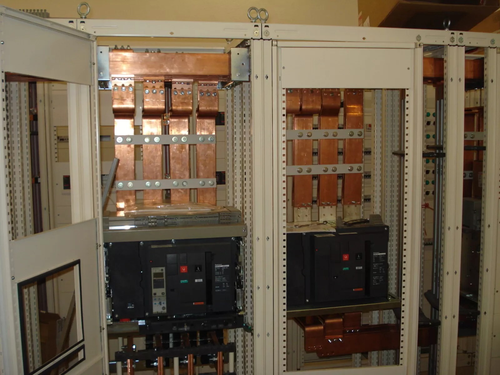 gallery img